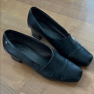 Black LifeStride shoes size 11 like new
